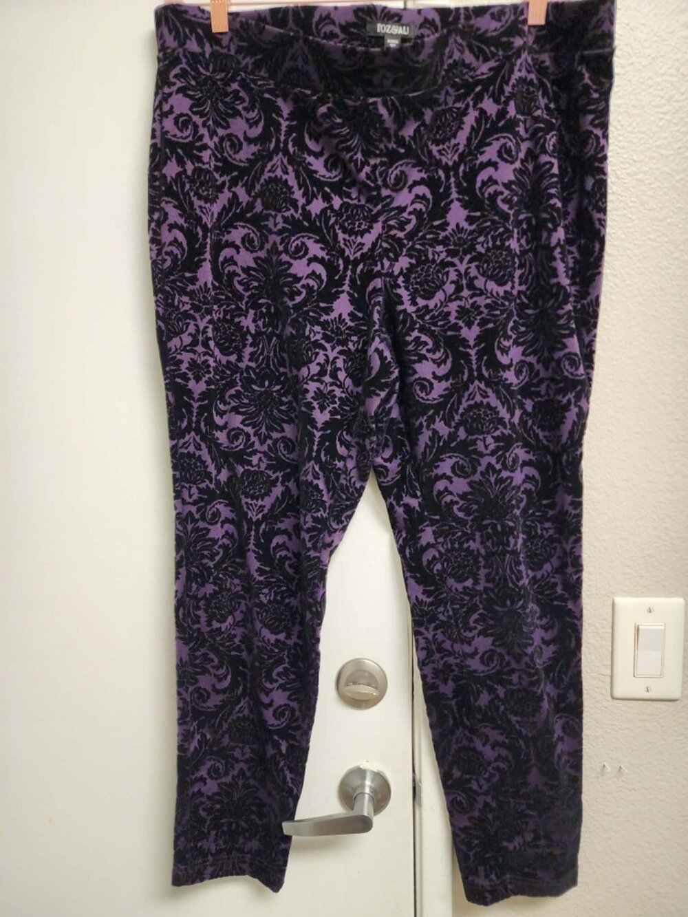 Roz & Ali Purple Black Damask Velvet Flocked Pants | Size 2X | Gothic